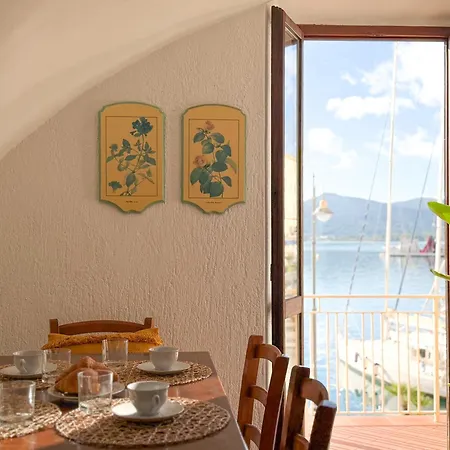 La Terrazza Sul Blu - Helloelba Дом отдыха