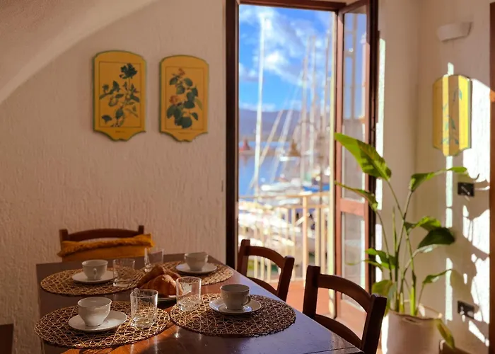 La Terrazza Sul Blu - Helloelba Портоферрайо